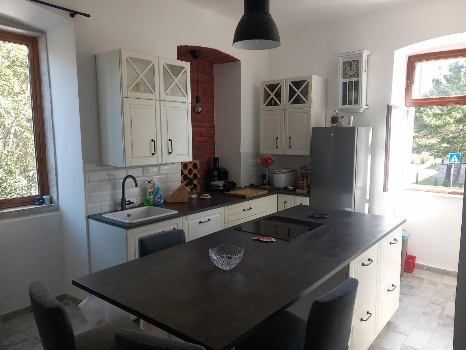 Apartmani Kozala غييكا المظهر الخارجي الصورة